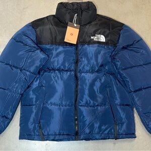 The North Face Men's Black and Blue Puffer Jacket